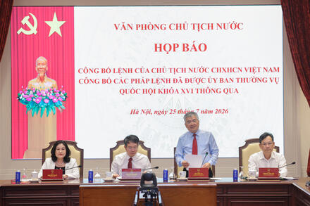 Công bố Lệnh của Chủ tịch nước về 3 Pháp lệnh
